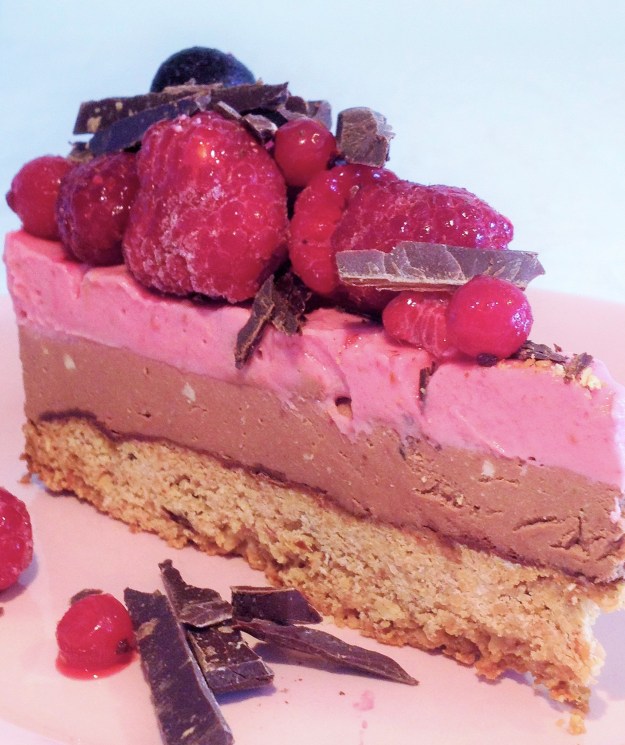 vegan raspberry chocolate pie2