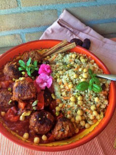 Moroccan Meatball with Quinoa