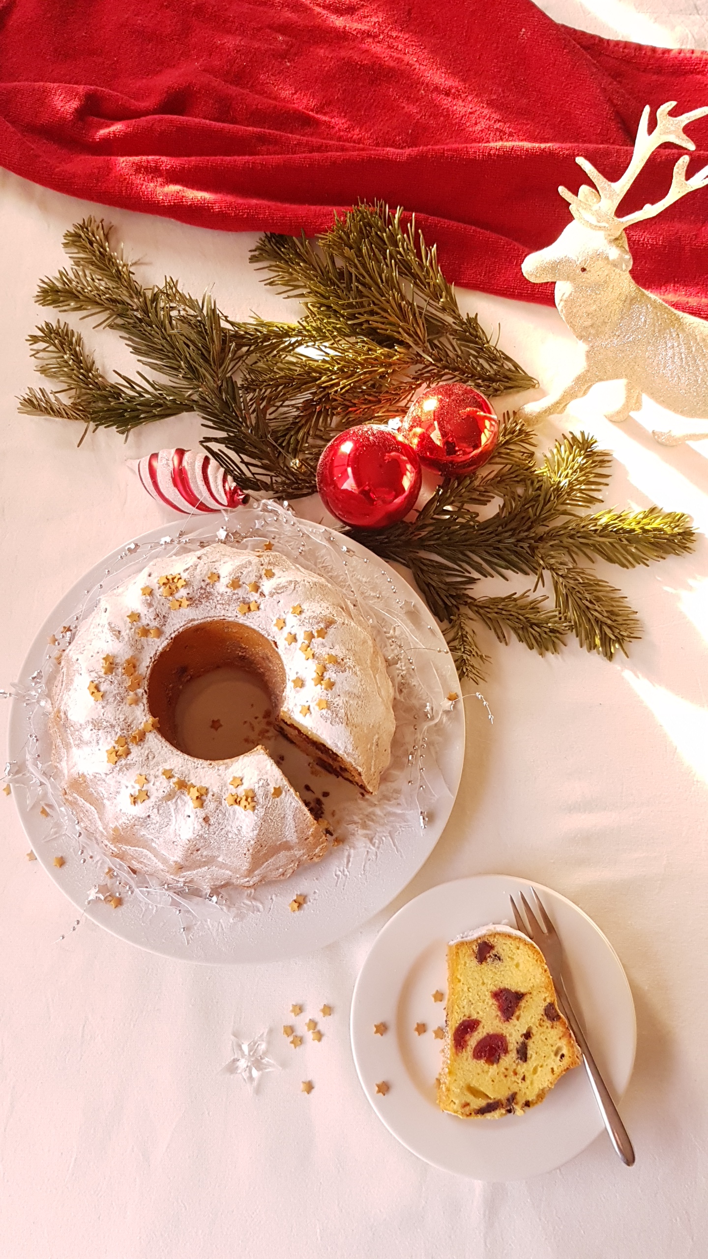 cherry-chocolate-chip-bundt-cake-15