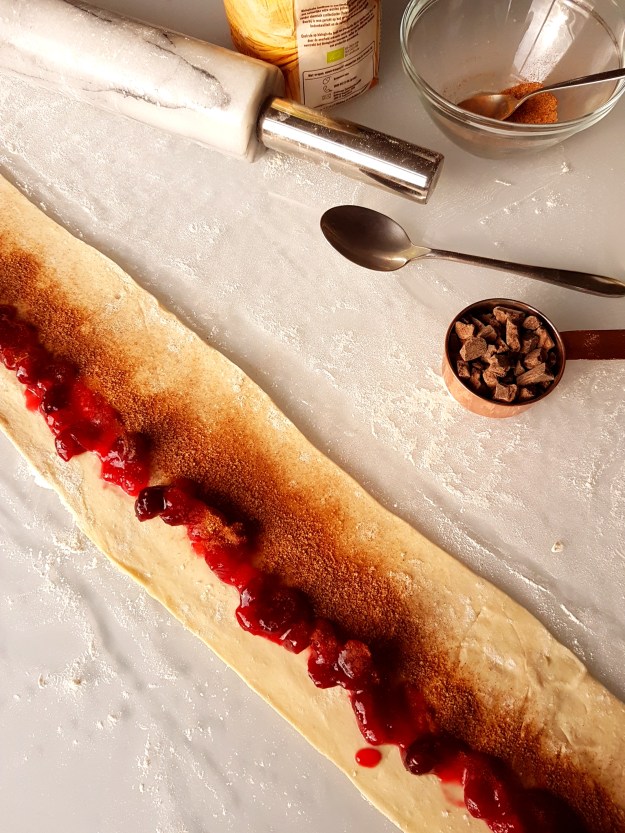 cranberry-cream-cheese-cinnamon-rolls4