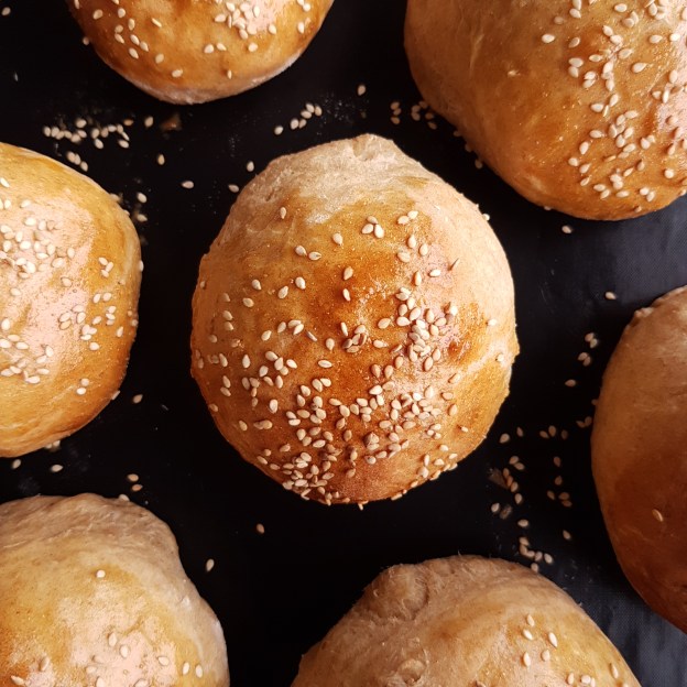 pepper honey hamburger buns