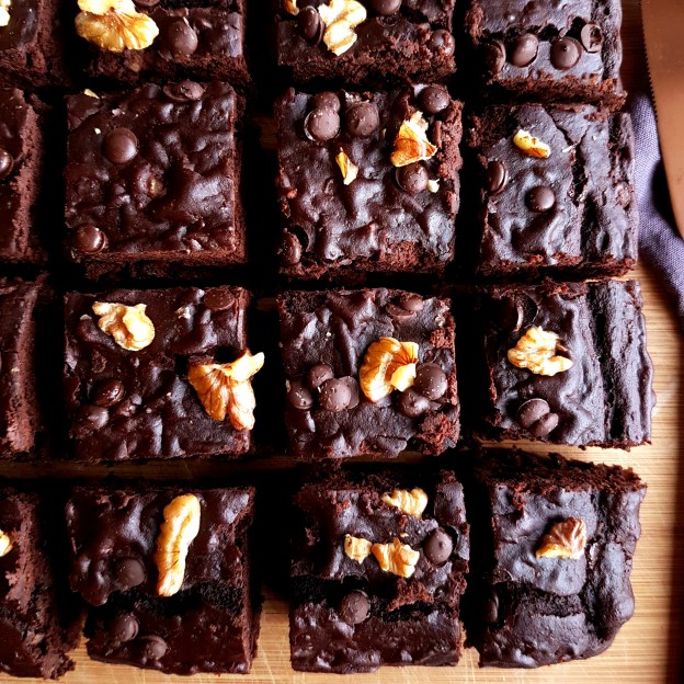 the best healthy coffee walnut brownies