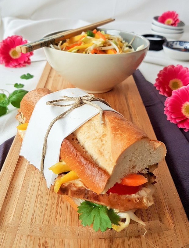 chicken banh mi