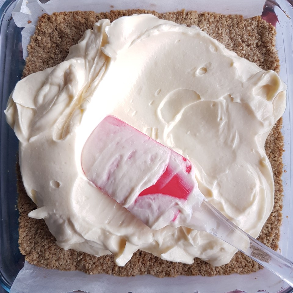 Berry Cheescake Crumble