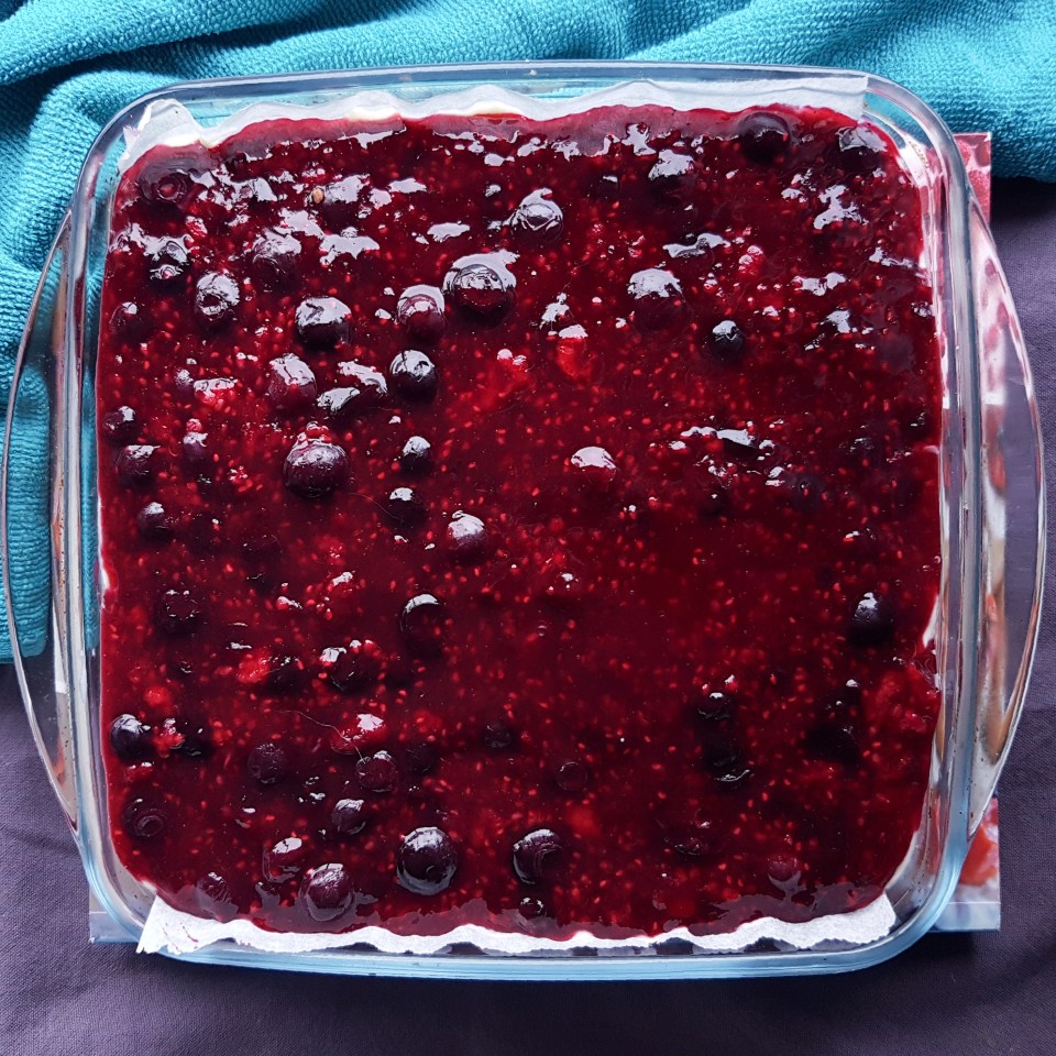 Berry Cheescake Crumble