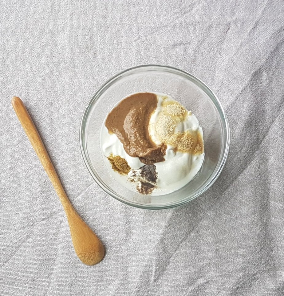 Tahini yogurt sauce